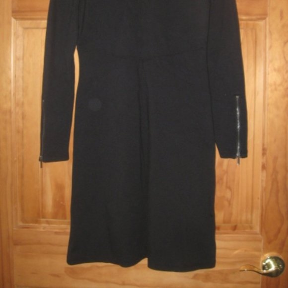 Athelta Black Long Sleeve Dress with Two Front Zip Pockets - Picture 4 of 4